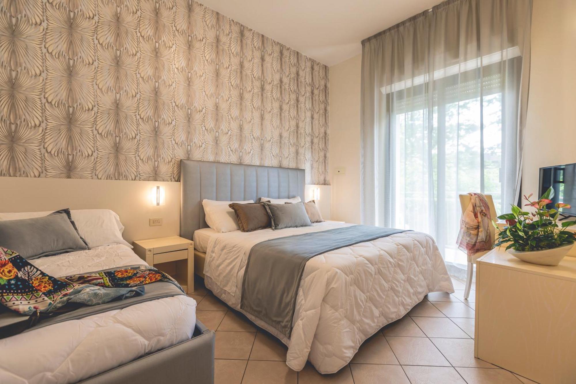 Hotel Athena Cervia Esterno foto