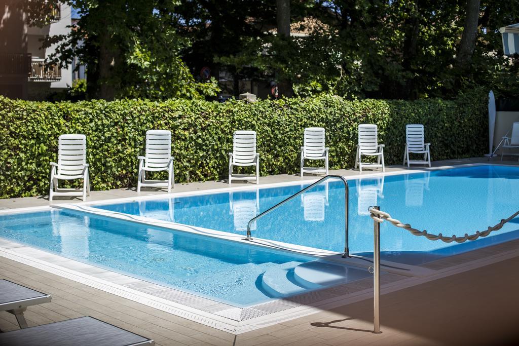 Hotel Athena Cervia Esterno foto