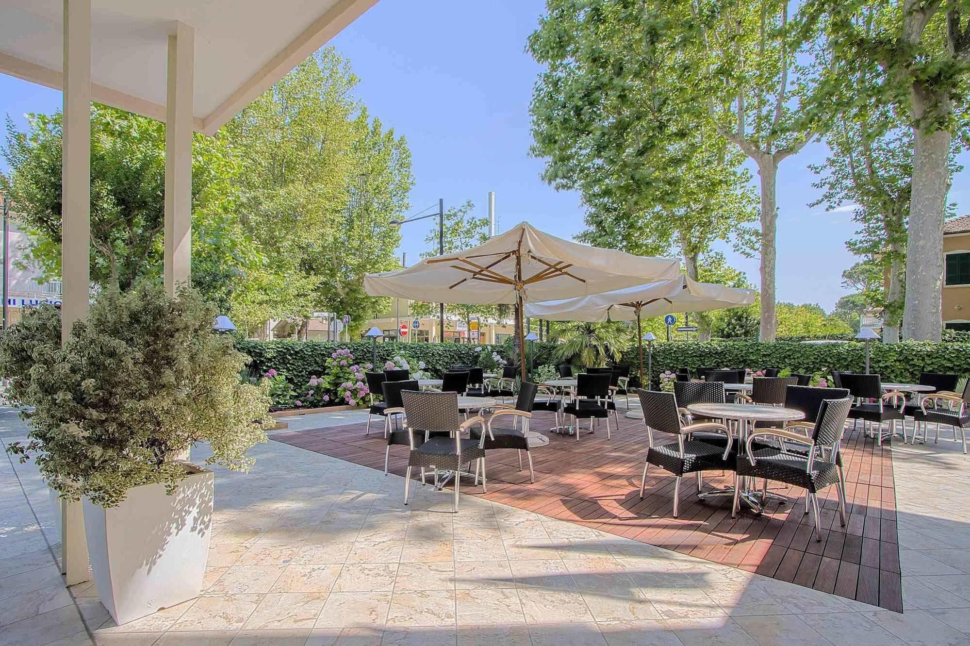 Hotel Athena Cervia Esterno foto