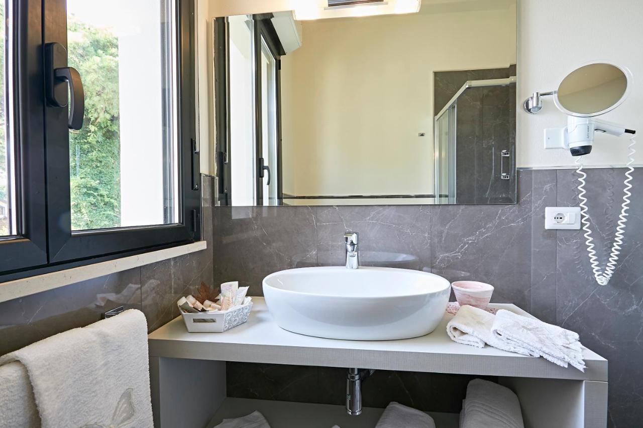 Hotel Athena Cervia Esterno foto